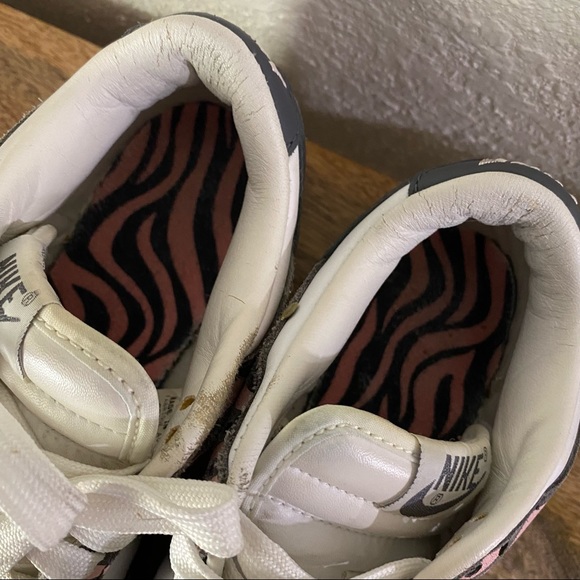 Nike Dunk - Picture 10 of 11